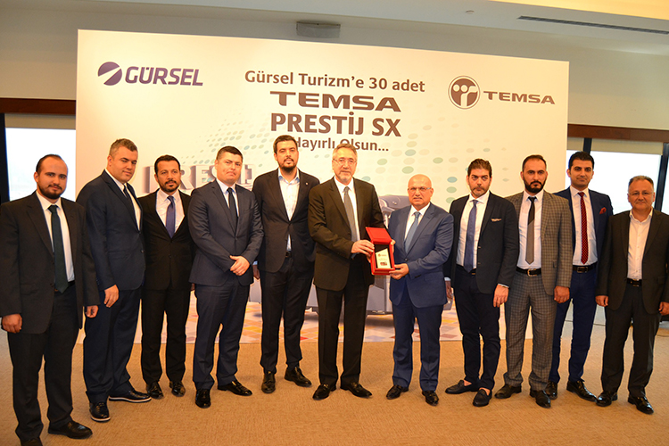 Sabancı Center’da yapılan araç teslim törenine, TEMSA Genel Müdürü Dinçer Çelik, Pazarlama ve Yurtdışı Satış Direktörü Kadri Özgüneş, Yurtiçi Satış Müdürü Baybars Dağ ve Gürsel Turizm Yönetim Kurulu Başkanı Levent Birant katıldı.