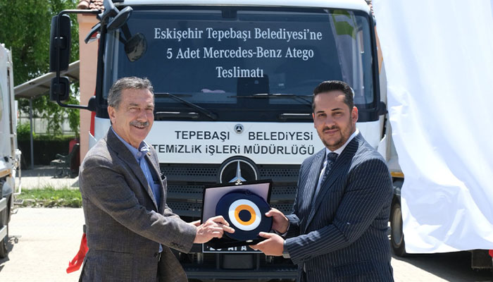 Mercedes Benz Türk Eskişehir Tepebaşı Belediyesine 5 adet Atego 1018i teslim etti
