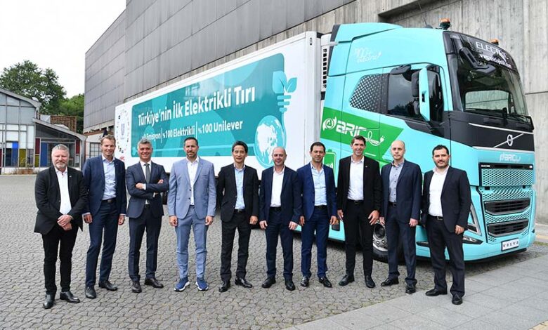 Volvo FH Elektrikli Çekici teslimatı