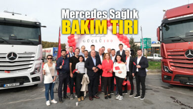 Mercedes'in Sağlık Bakım Tırı'nda uzun yol şoförlerinin Cumhuriyet coşkusu