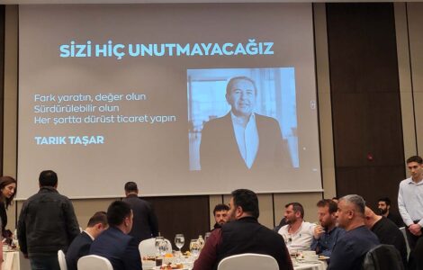 Çetaş, merhum Tarık Taşar için iftar yemeği verdi.