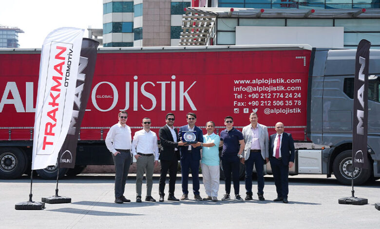 Trakman’dan yılın en büyük teslimatı: Alp Lojistik filosuna 50 adet MAN TGX çekici kattı 1
