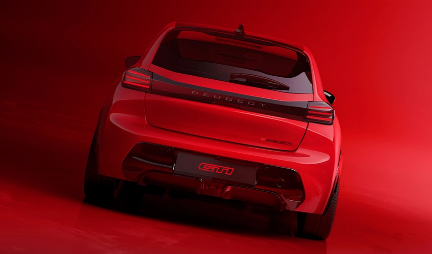 GTi Efsanesi PEUGEOT E-208 GTi ile Yeniden Doğuyor! 2 yeni E-208 GTi