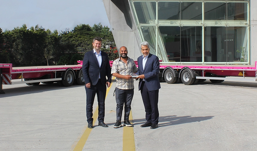 Atiz Heavy Lojistik, pembe filosuna 5 adet Tırsan Jumbo Platform ekledi 2