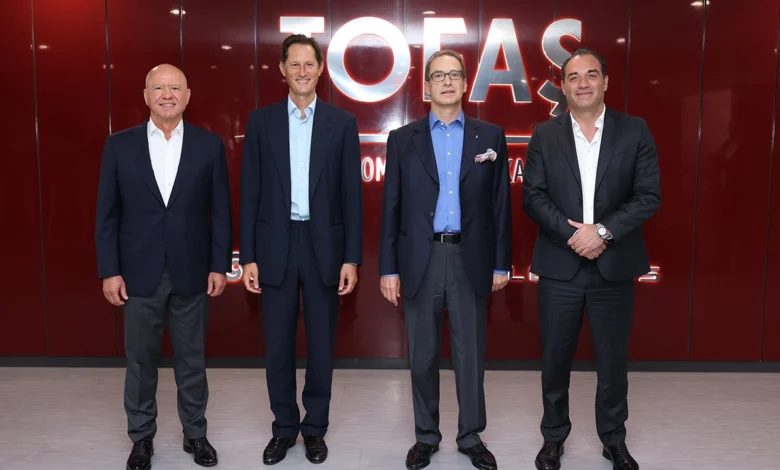 Stellantis ve Koç Holding Üst Yönetimi Tofaş Fabrikası’nda 1