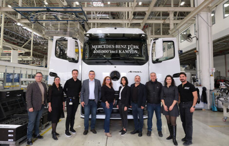Mercedes-Benz Türk, Aksaray Kamyon Fabrikası’nda 400 Bininci Kamyonunu Üretti 11