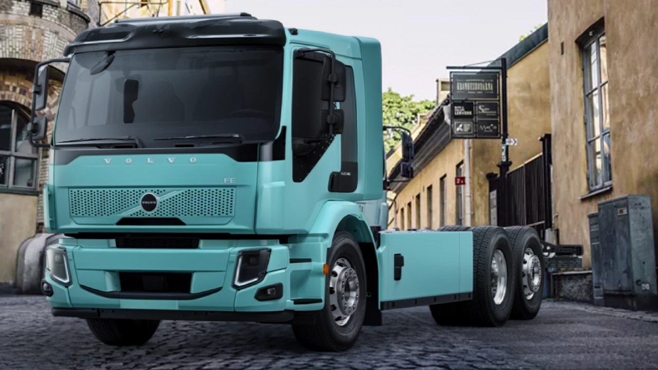 Volvo Trucks, Şehir İçi Taşımacılığa Özel 14 Tonluk Yeni Volvo FL Electric’i Tanıttı 3