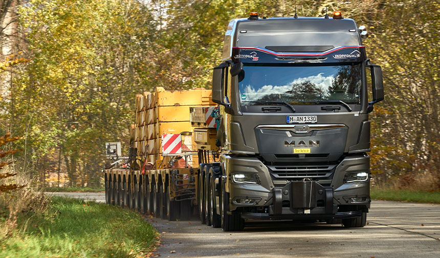 MAN, 250 Tonluk Dev Çekicisini Tanıttı 2