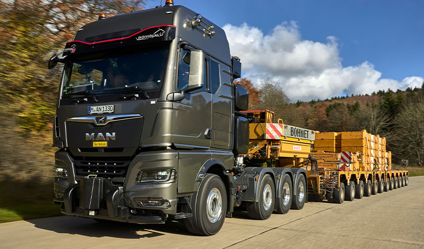 MAN, 250 Tonluk Dev Çekicisini Tanıttı 4