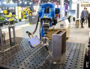 Tezmaksan, Robot Teknolojileri ve Dijital Üretim Çözümleriyle Yoğun İlgi Görüyor 7