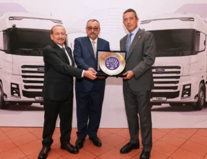 Ford Trucks’tan Yılda Şirketler Grubu’na 101 Araçlık Teslimat 2